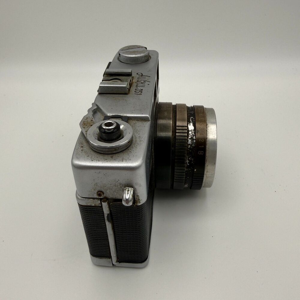 Huqiu 351 Vintage 35mm Film Camera | Retro Chinese Rangefinder Style - Picture 6 of 7